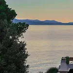 Anamaria With Seaview Petrcane
